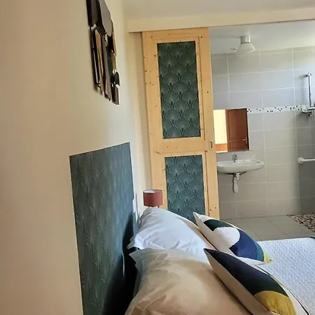 Au Clos Du Cele 3* Bagnac