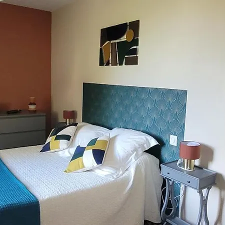 Au Clos Du Cele Konukevi 3*