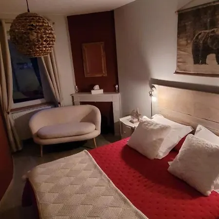 Konukevi Au Clos Du Cele 3*