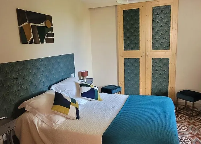 ゲストハウス Au Clos Du Cele バニャック